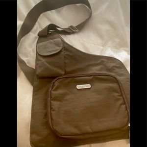 Baggallini Nylon Crossbody Adjustable Strap.